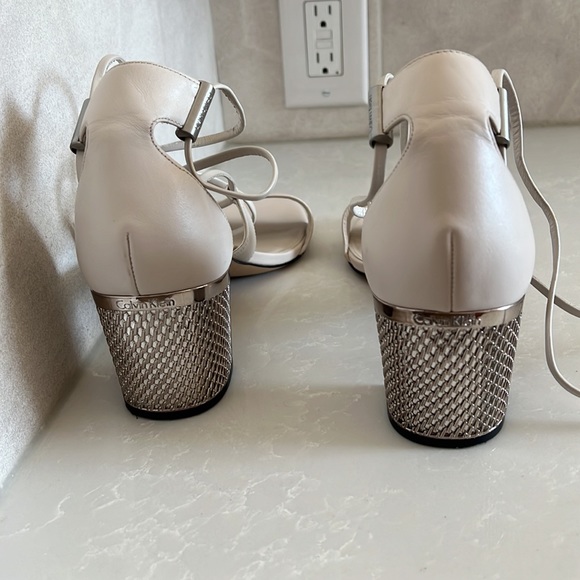 Lace up Calvin Klein sandals - Picture 2 of 4